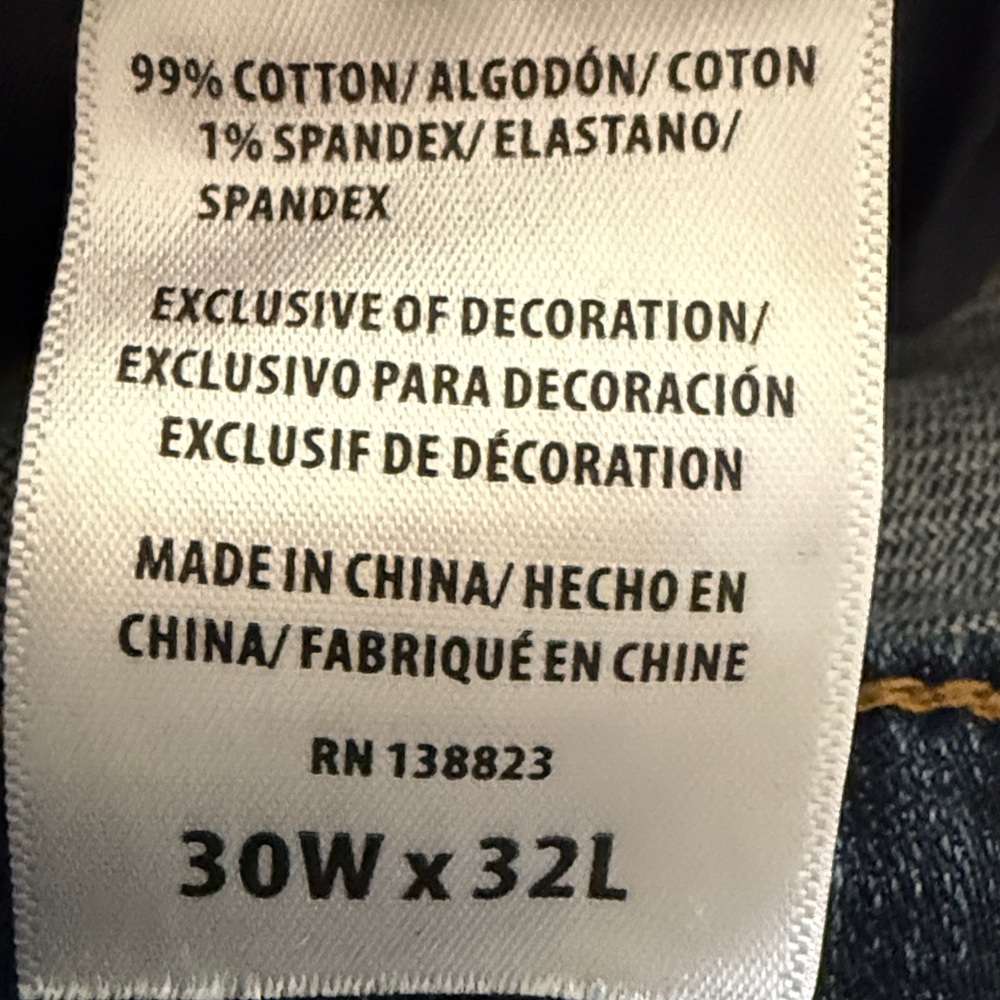 Shyanne 30x32 Dark Blue boot cut jeans - Picture 5 of 10